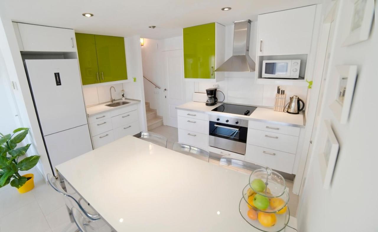 Tranquil Duplex In Sitges, Barcelona,Sea Views, Parking, Terrace Lejlighed Eksteriør billede