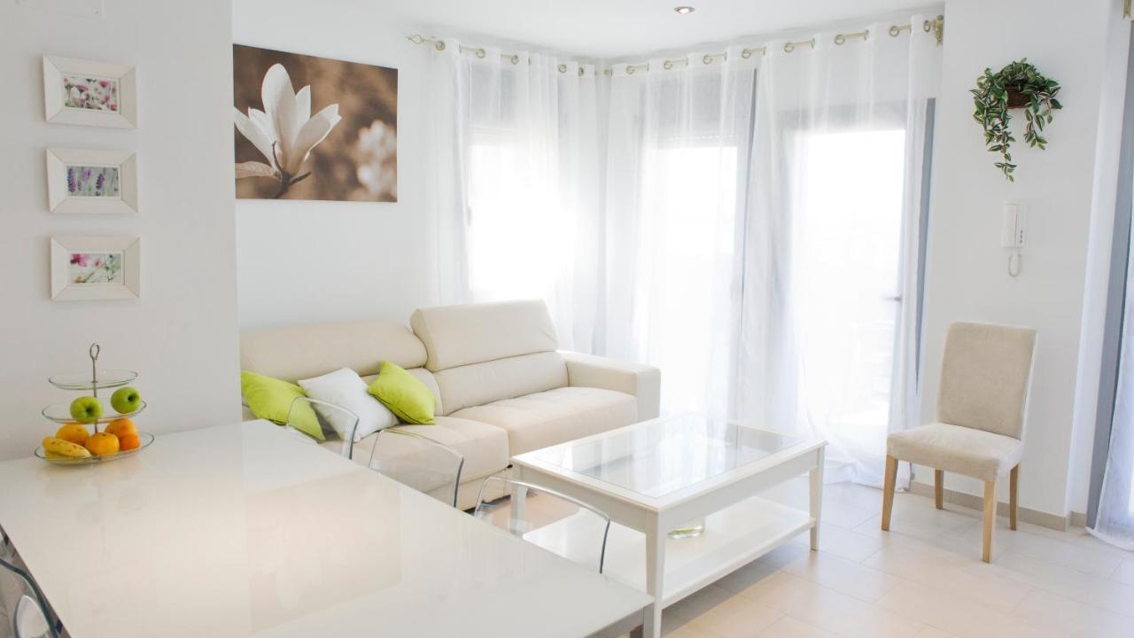Tranquil Duplex In Sitges, Barcelona,Sea Views, Parking, Terrace Lejlighed Eksteriør billede