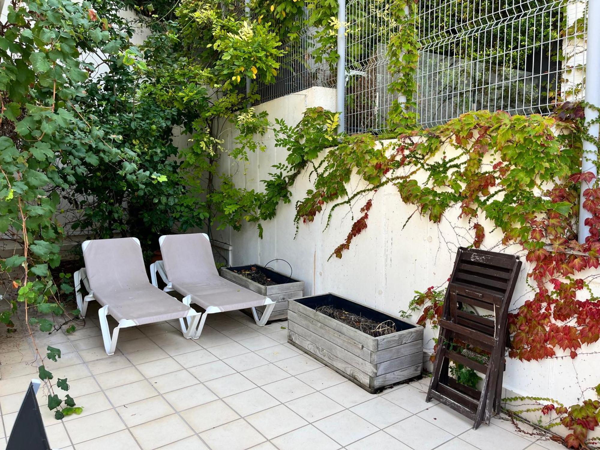 Tranquil Duplex In Sitges, Barcelona,Sea Views, Parking, Terrace Lejlighed Eksteriør billede